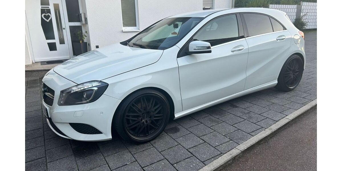 Mercedes-Benz A 180 72.400 km 11.990 &euro; Illerkirchberg 89171