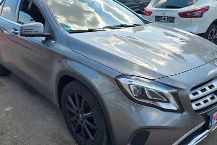 Mercedes-Benz GLA 180 34.000 km 19.800 &euro; Weißenhorn 89264
