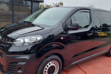 Opel Vivaro 50.000 km 21.999 &euro; Weißenhorn 89264