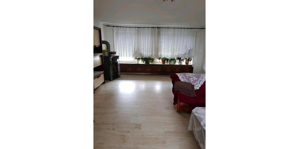 Etagenwohnung Ulm Donautal - 4.5 Zimmer, 136 m&sup2;, 1.500&euro; | Angebot:26406570