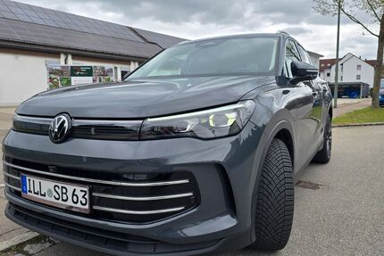 VW Tiguan 14.000 km 37.900 &euro; Vöhringen 89269