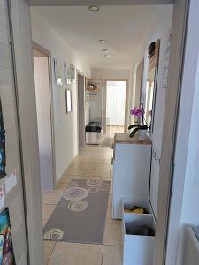 SCHÖN RENOVIERTES OBJEKT IN GUTER LAGE - Mehrfamilienhaus, Wohnhaus Schwendi | Angebot:26990140