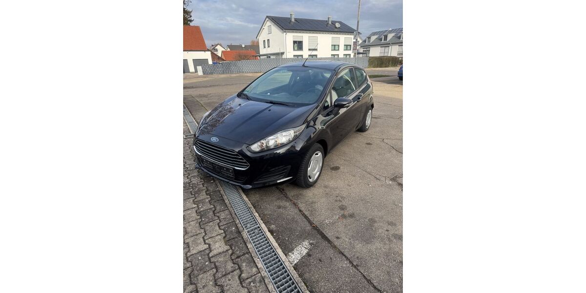 Ford Fiesta 69.500 km 4.990 &euro; Leipheim 89340