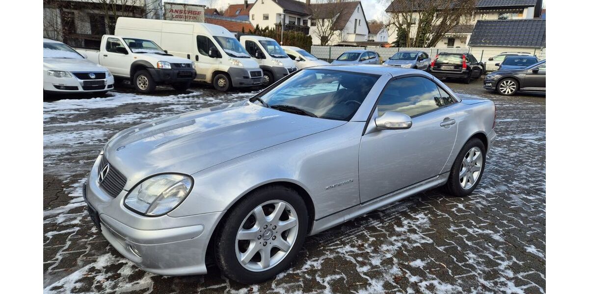 Mercedes-Benz SLK 200 215.000 km 1.950 &euro; Erbach 89155