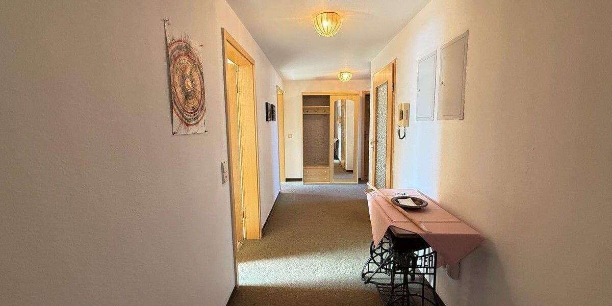 Einfamilienhaus Illertissen-Au Au - 6 Zimmer, 170 m&sup2;, 499.000&euro; | Angebot:25742835