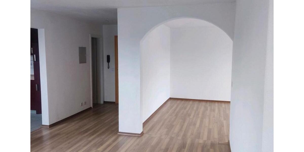 Dachgeschoßwohnung Amstetten - 3.5 Zimmer, 76 m&sup2;, 850&euro; | Angebot:25995948