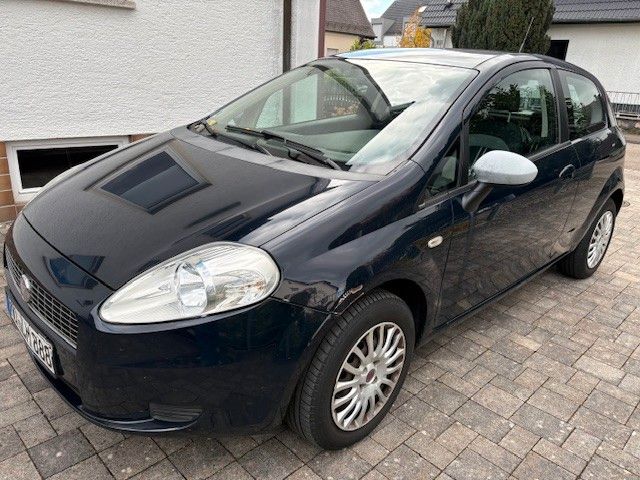 Fiat Grande Punto 213.053 km 880 &euro; Neu-Ulm 89233