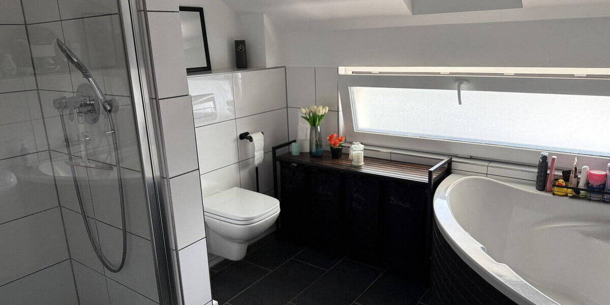 Einfamilienhaus Illertissen Tiefenbach - 6 Zimmer, 150 m&sup2;, 629.000&euro; | Angebot:26188303