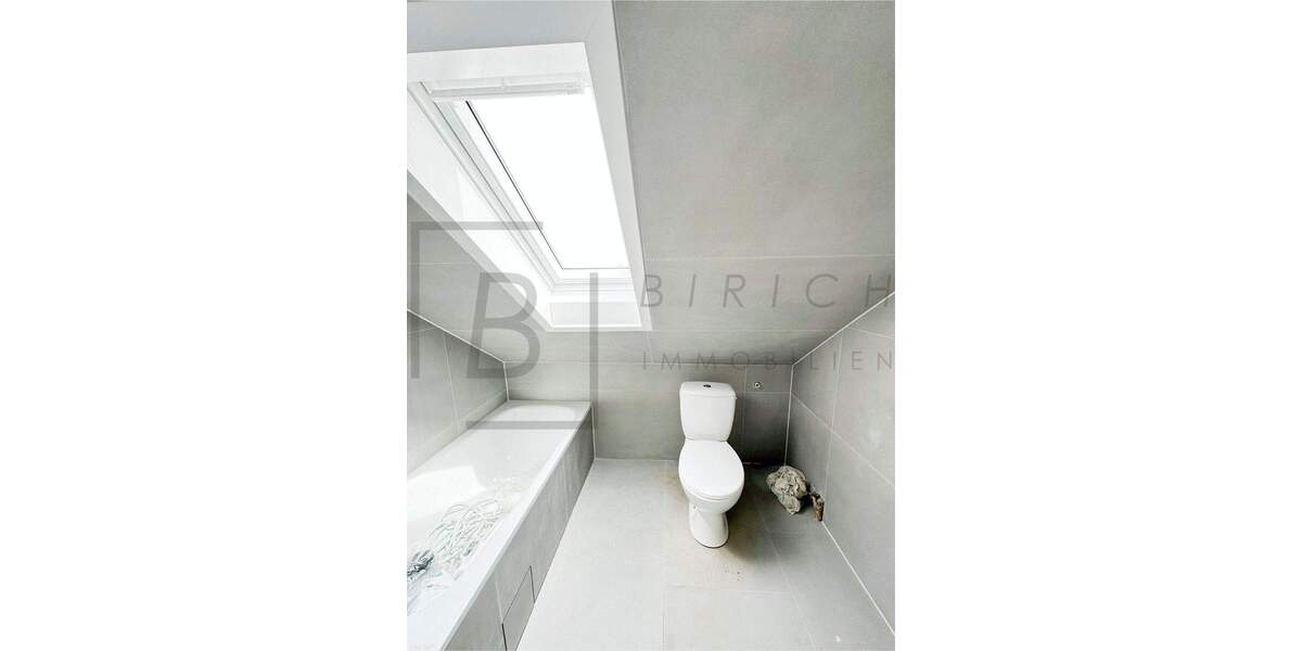 Etagenwohnung Neu-Ulm Stadtmitte - 2 Zimmer, 44 m&sup2;, 195.000&euro; | Angebot:25800233