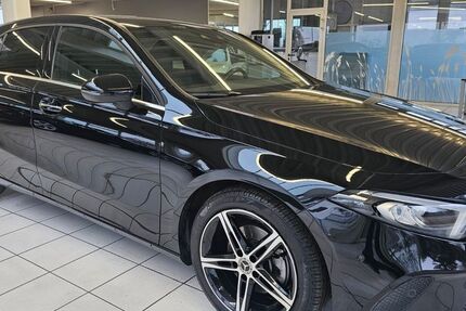 Mercedes-Benz A 200 100.000 km 23.990 &euro; Berghülen 89180