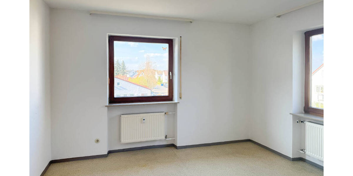 Etagenwohnung Ulm Jungingen - 3 Zimmer, 97 m&sup2;, 1.115&euro; | Angebot:26244902