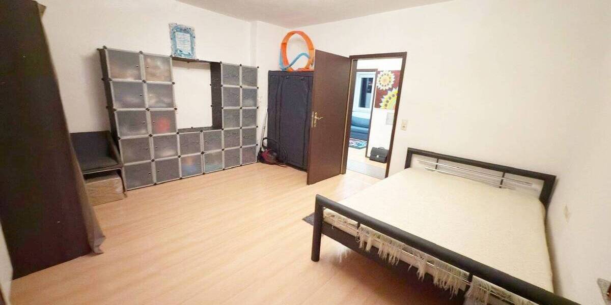 Mehrfamilienhaus, Wohnhaus Ichenhausen - 8 Zimmer, 176 m&sup2;, 399.000&euro; | Angebot:25746764