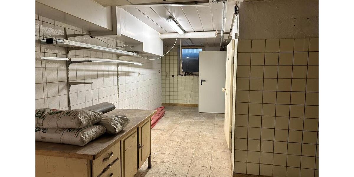 Mehrfamilienhaus, Wohnhaus Ichenhausen - 15 Zimmer, 437 m&sup2;, 890.000&euro; | Angebot:27026172