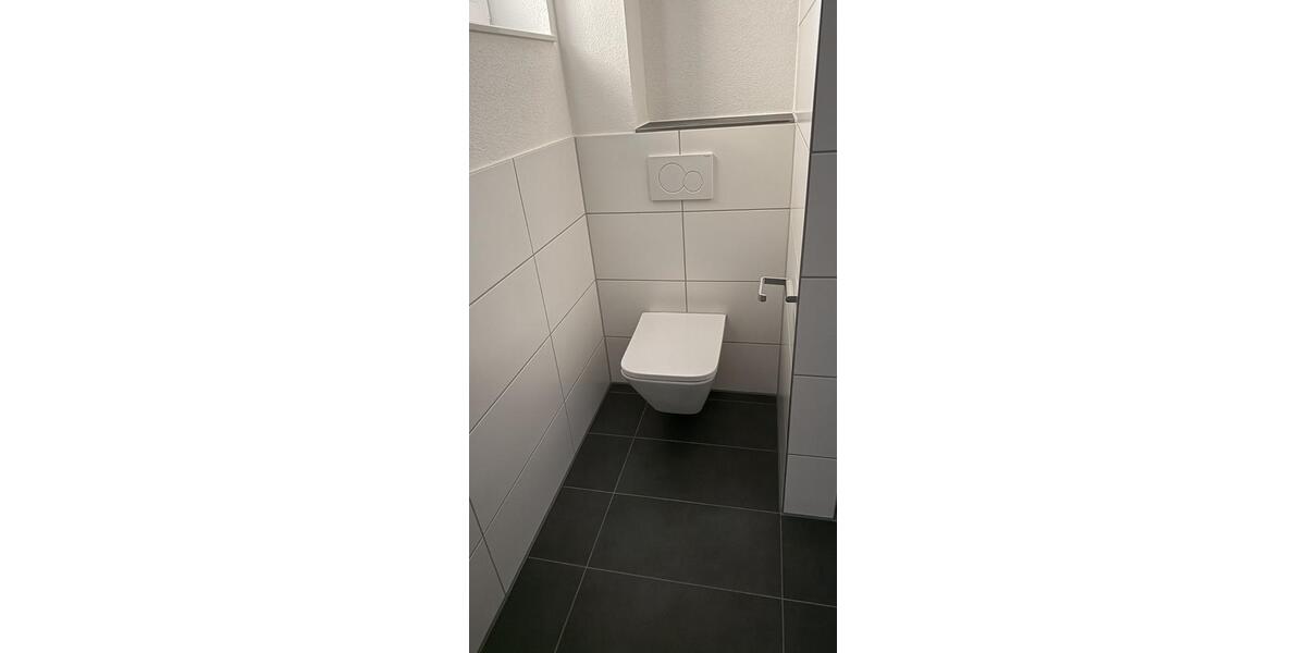 Dachgeschoßwohnung Illertissen - 3 Zimmer, 85 m&sup2;, 1.300&euro; | Angebot:25217467