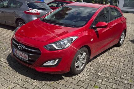 Hyundai i30 69.500 km 7.900 &euro; Leipheim 89340