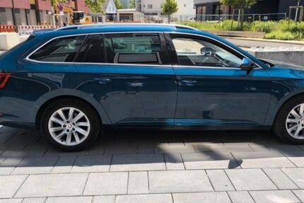 Skoda Superb 235.000 km 10.800 &euro; Ulm 89077