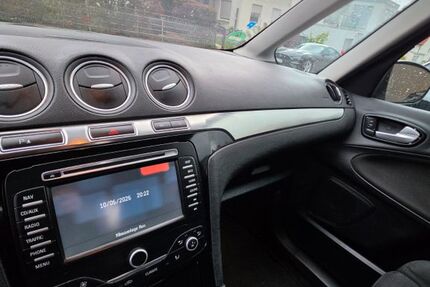 Ford Galaxy 263.300 km 5.499 &euro; Thalfingen 89275