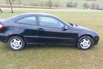 Mercedes-Benz C 180 131.607 km 1.200 &euro; Ulm 89081