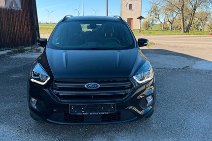 Ford Kuga 110.000 km 12.999 &euro; Gussenstadt 89547