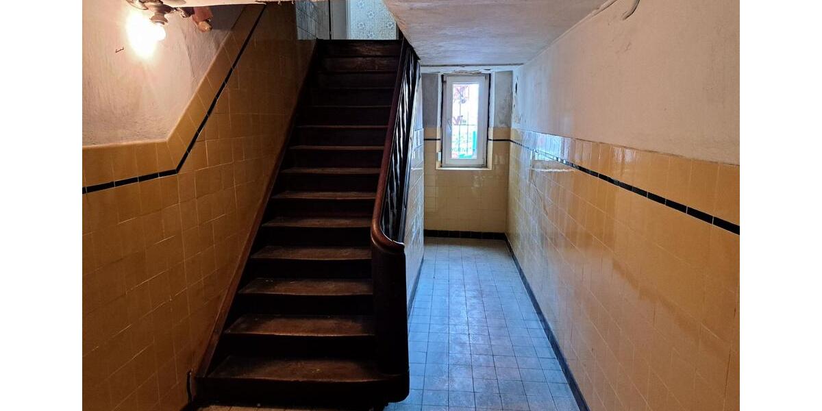 Einfamilienhaus Weißenhorn - 12 Zimmer, 180 m&sup2;, 690.000&euro; | Angebot:24981103