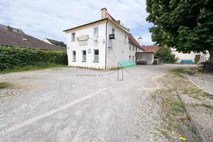 Haus Illertissen - 12 Zimmer, 1.160 m&sup2;, 1.150.000&euro; | Angebot:25420693