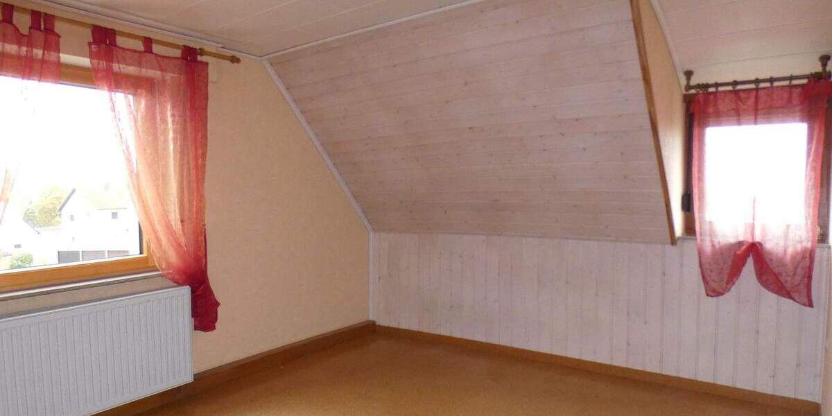 Mehrfamilienhaus, Wohnhaus Asselfingen - 8 Zimmer, 187 m&sup2;, 450.000&euro; | Angebot:25747329