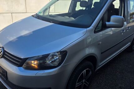 VW Caddy 276.000 km 5.500 &euro; Ichenhausen 89335