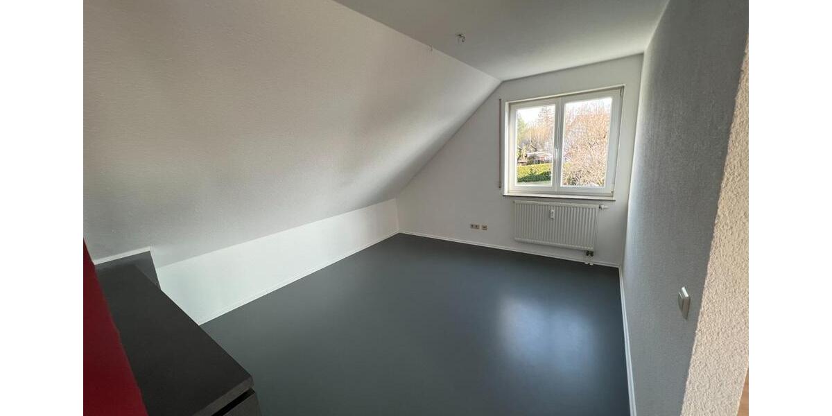 Dachgeschoßwohnung Weißenhorn - 3.5 Zimmer, 97 m&sup2;, 359.000&euro; | Angebot:26088671