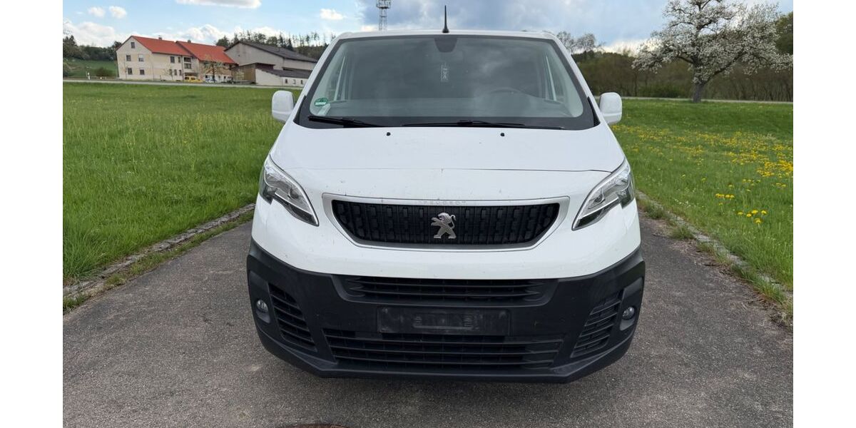 Peugeot Expert 155.832 km 8.950 &euro; Balzheim 88481