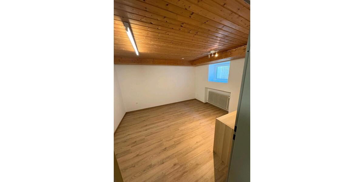 Einfamilienhaus Ulm Donautal - 10 Zimmer, 279 m&sup2;, 649.000&euro; | Angebot:25839634
