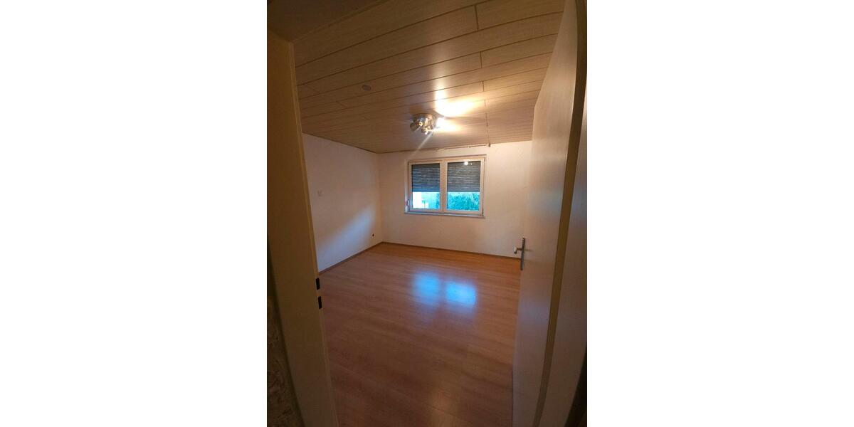 Etagenwohnung Ulm Obertalfingen - 4 Zimmer, 108 m&sup2;, 1.100&euro; | Angebot:26237127