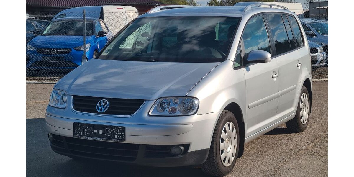 VW Touran 157.819 km 2.600 &euro; Schemmerhofen 88433