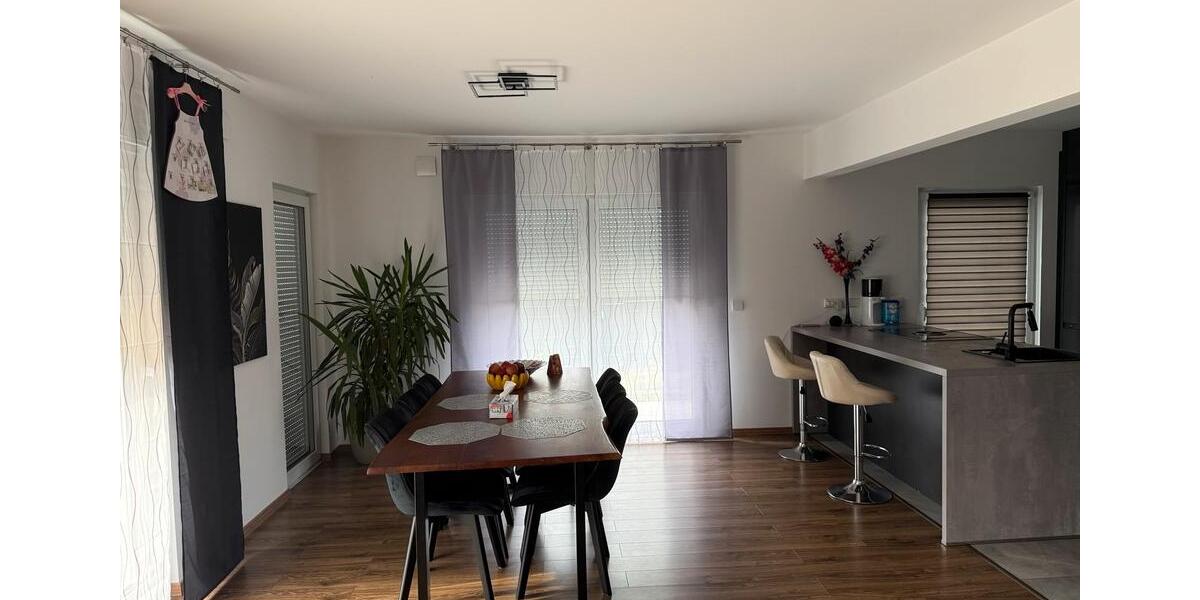 Einfamilienhaus Illertissen - 6 Zimmer, 165 m&sup2;, 650.000&euro; | Angebot:22471771