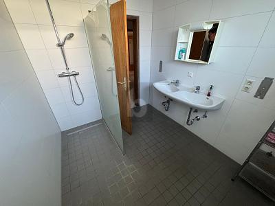 KAPITALANLAGE MIT NEUER DACHSANIERUNG - Mehrfamilienhaus, Wohnhaus Merklingen | Angebot:26219786