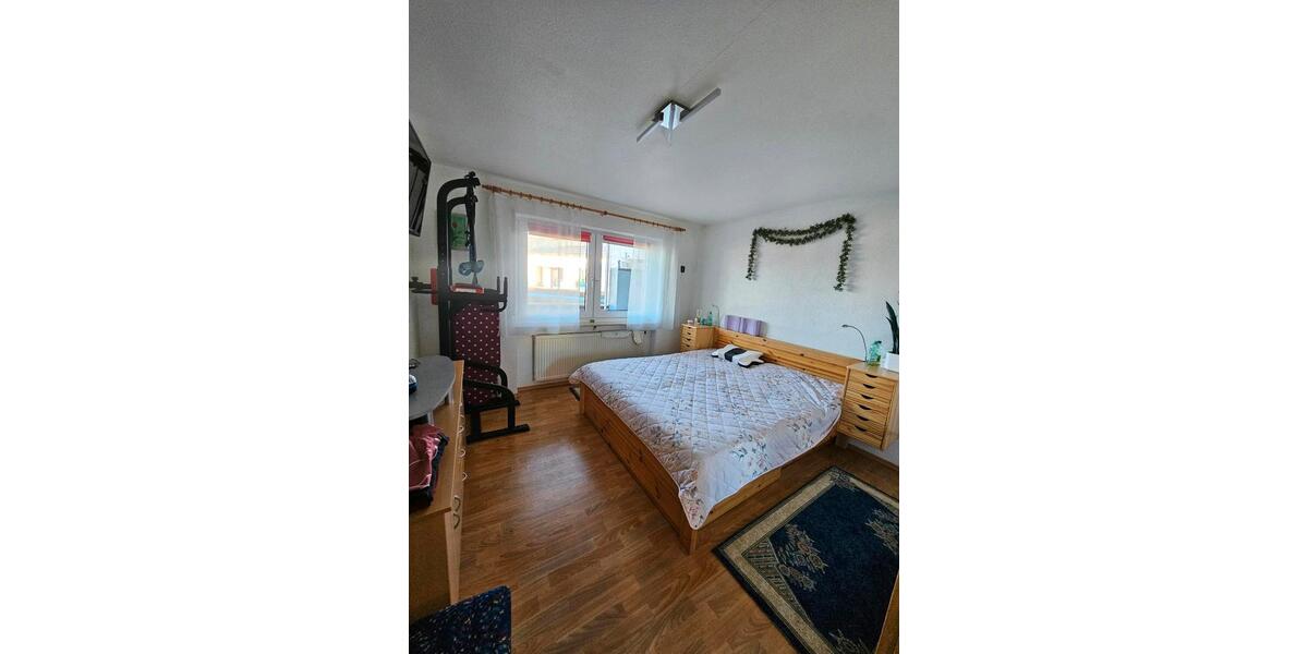 Etagenwohnung Ehingen (Donau) - 4 Zimmer, 87 m&sup2;, 280.000&euro; | Angebot:23828897