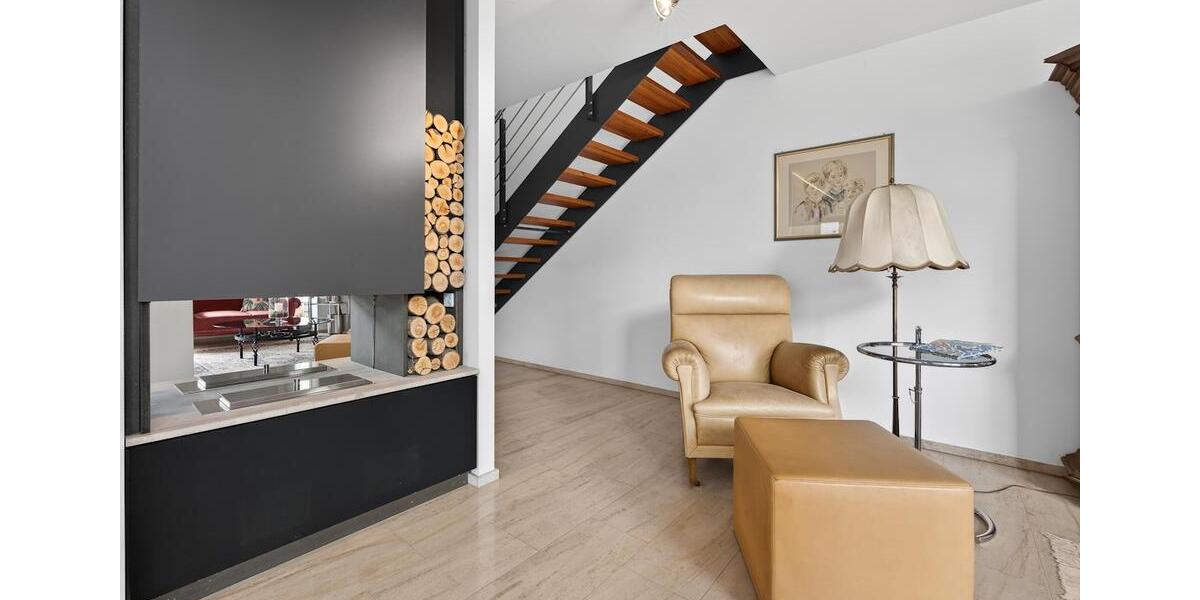 Maisonettenwohnung Ulm - 3 Zimmer, 168 m&sup2;, 3.350&euro; | Angebot:25444742