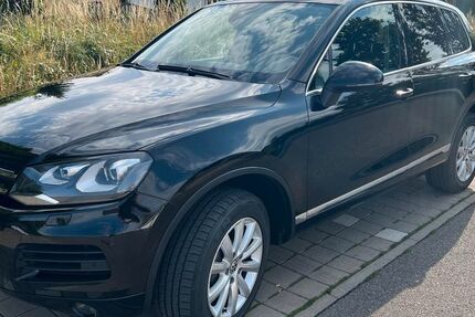 VW Touareg 257.900 km 10.700 &euro; Erbach 89155