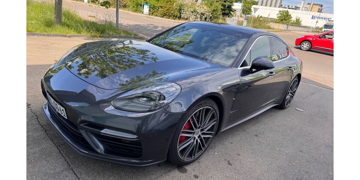 Porsche Panamera 99.000 km 65.898 &euro; Senden 89250