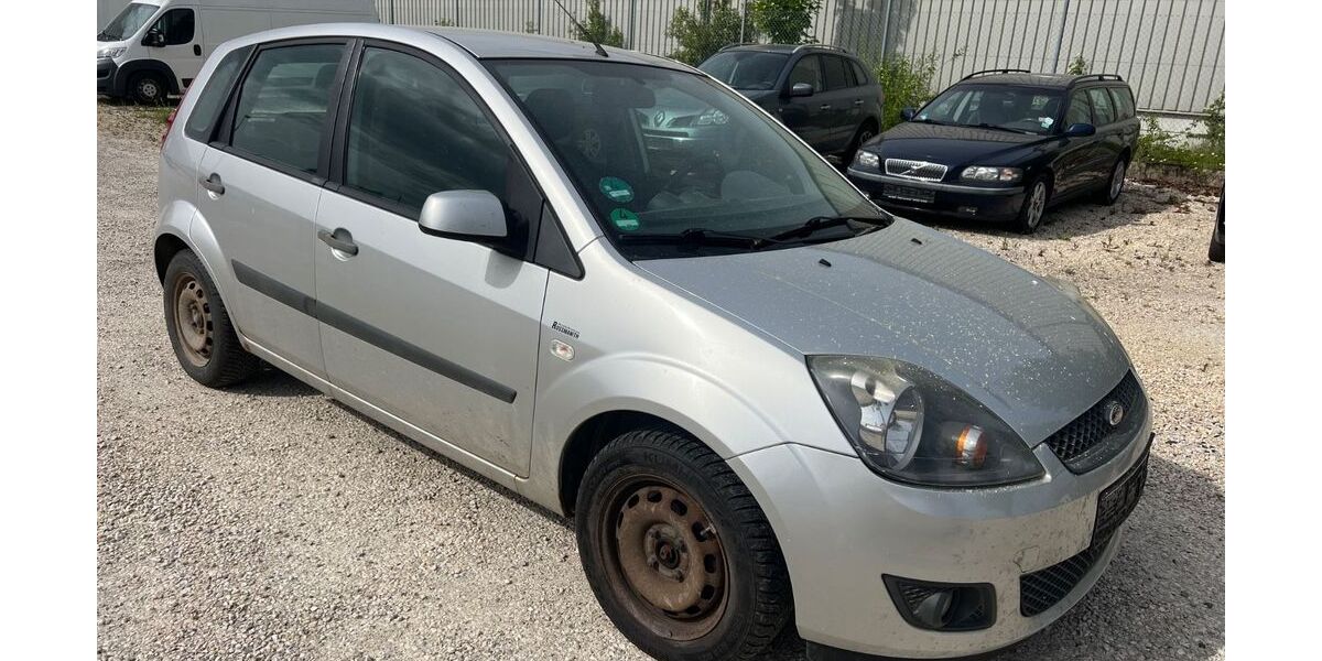 Ford Fiesta 199.200 km 699 &euro; Langenau 89129