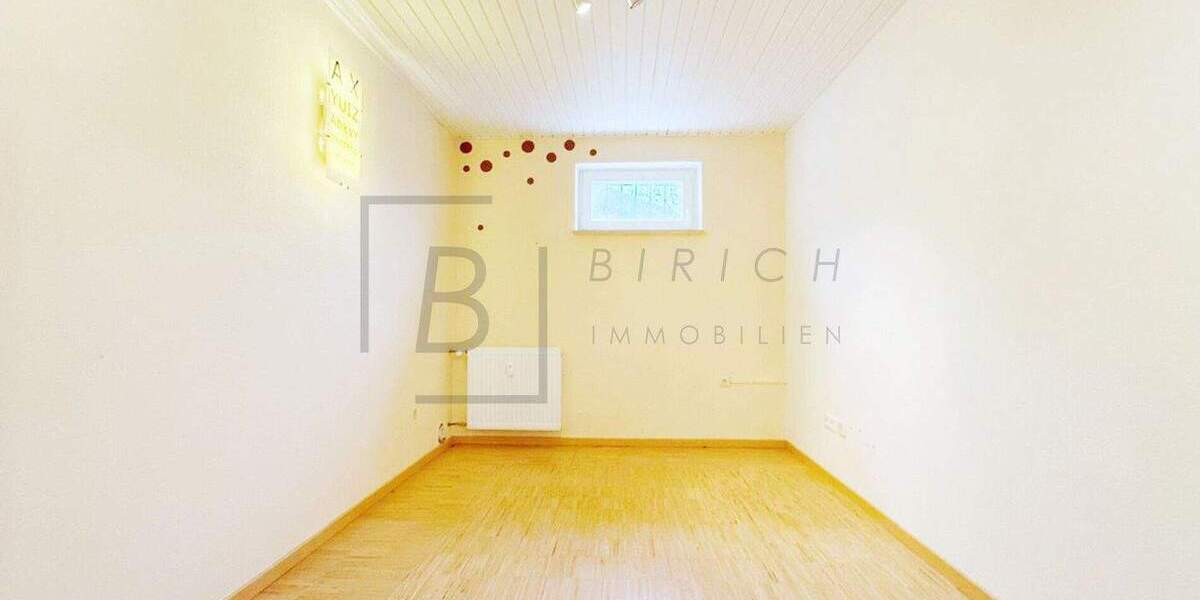 Mehrfamilienhaus, Wohnhaus Schelklingen - 6 Zimmer, 275 m&sup2;, 688.000&euro; | Angebot:25691191