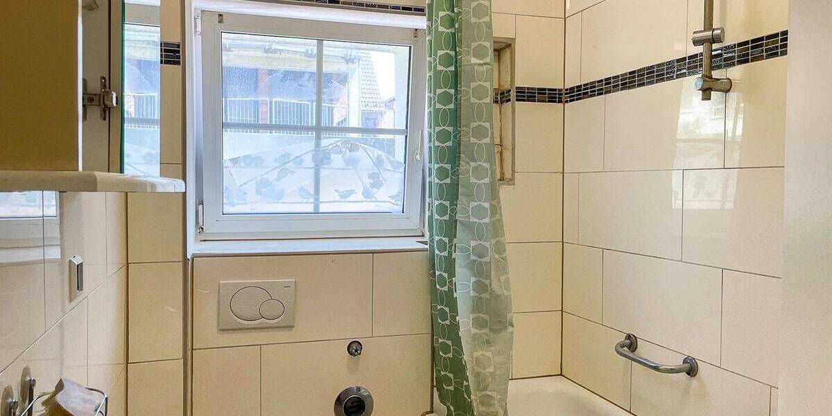 Etagenwohnung Ulm Mitte - 4 Zimmer, 78 m&sup2;, 380.000&euro; | Angebot:25682042