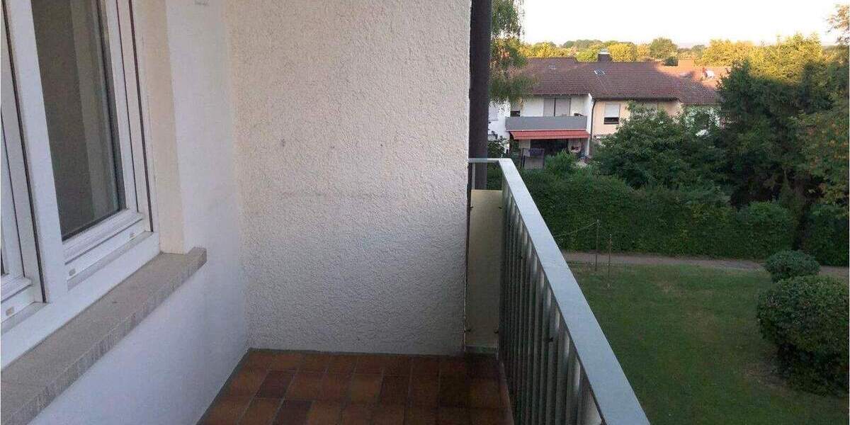 Etagenwohnung Ulm / Böfingen Böfingen - 3 Zimmer, 72 m&sup2;, 275.000&euro; | Angebot:25690005