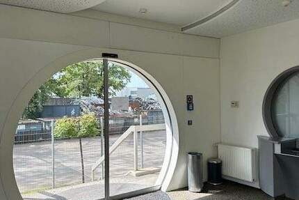 Gewerbeobjekt Weißenhorn - 8 Zimmer, 267 m&sup2;, 2.000&euro; | Angebot:25664444