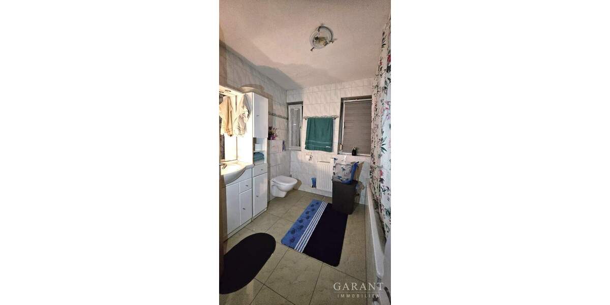 Mehrfamilienhaus, Wohnhaus Vöhringen - 9 Zimmer, 224 m&sup2;, 480.000&euro; | Angebot:25707708