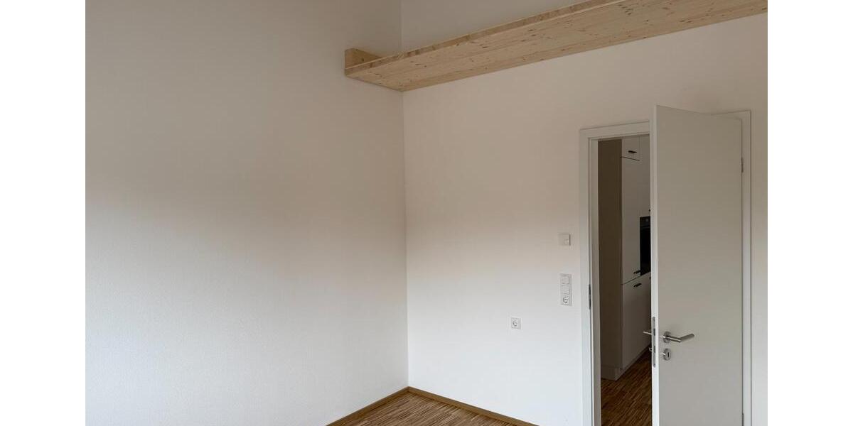 Dachgeschoßwohnung Illertissen - 3 Zimmer, 85 m&sup2;, 1.300&euro; | Angebot:25217467