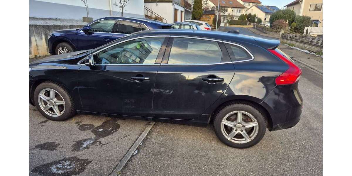 Volvo V40 166.525 km 7.900 &euro; Unterelchingen (Elchingen) 89275