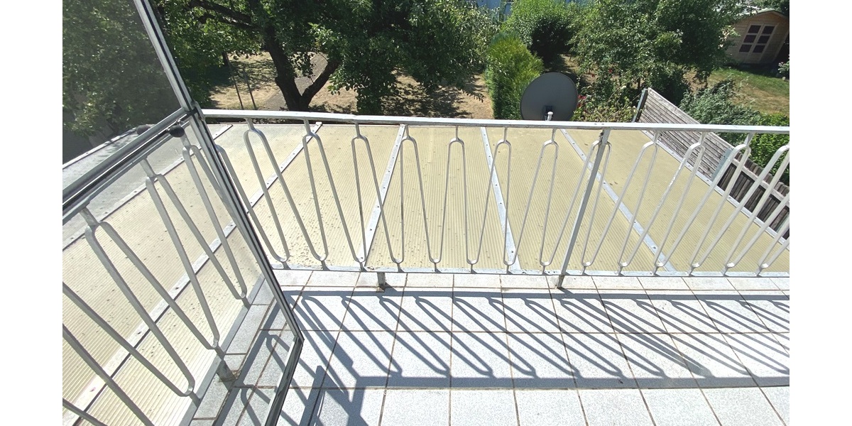 Neu-Ulm: Modernisiertes Mehrfamilienhaus (DHH) mit idyllischem Garten in Donau-Nähe - Mehrfamilienhaus, Wohnhaus Neu-Ulm / Offenhausen Offenhausen | Angebot:27262163