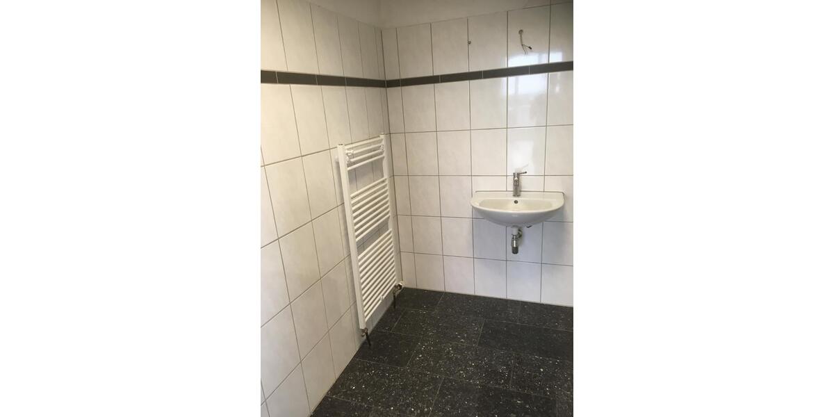 Einfamilienhaus Neu-Ulm Ludwigsfeld - 1 Zimmer, 42 m&sup2;, 660&euro; | Angebot:25977306
