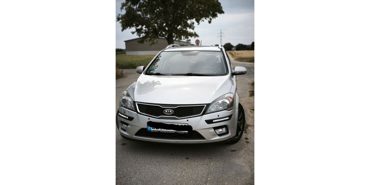 Kia ceed / Ceed 162.000 km 4.100 &euro; Ulm 89075