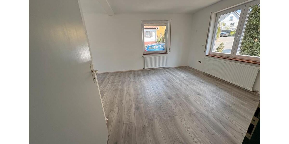 Einfamilienhaus Burgrieden - 4.5 Zimmer, 109 m&sup2;, 1.500&euro; | Angebot:26448099